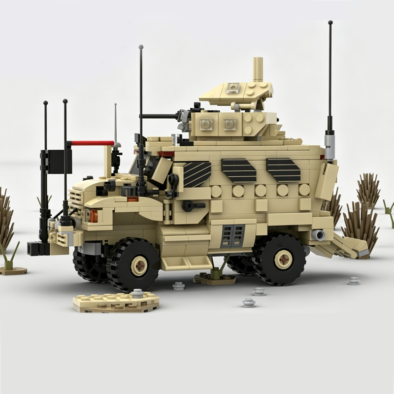 Heavy Equipment Battery - qwert Heavy Armored Car Model MOC